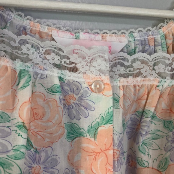 Carriage Court Vintage Floral Lace Nightgown and Coat Set Small - Picture 8 of 14
